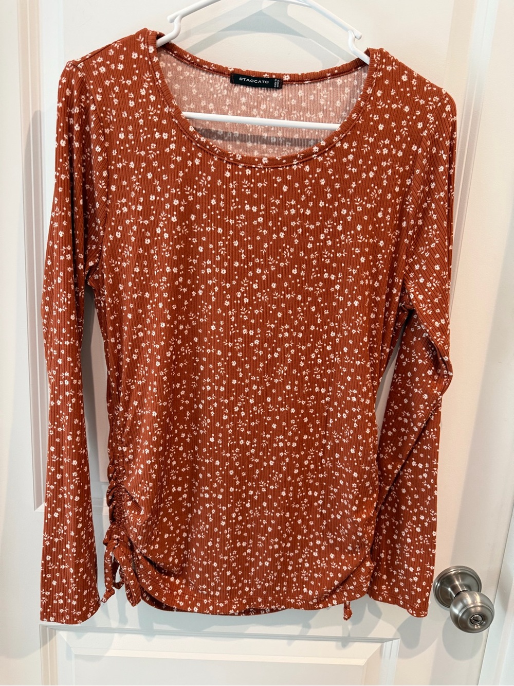 Staccato Long Sleeve Ruched Floral Top Size Small